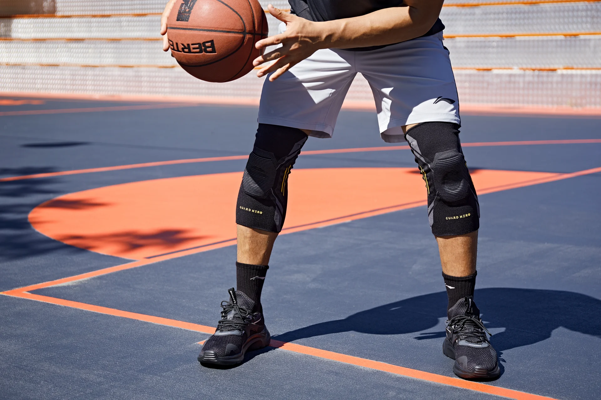 GUARD HERO Knee Pad Outdoor Sports Photography
