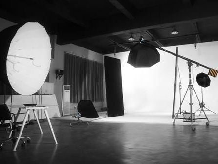 Product Photography - Studio Common Equipment (1)