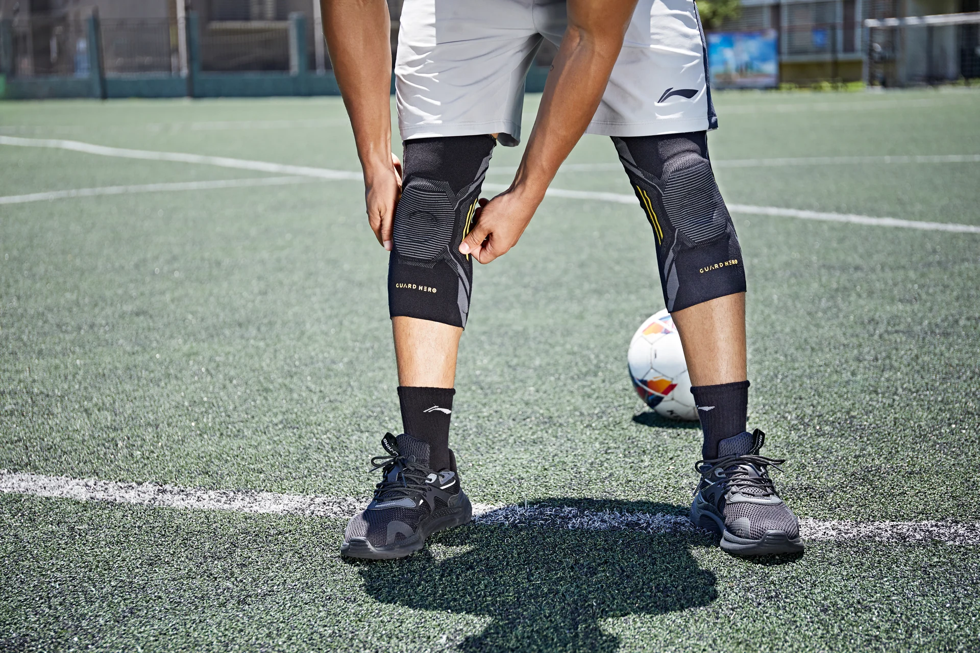 GUARD HERO Knee Pad Outdoor Sports Photography