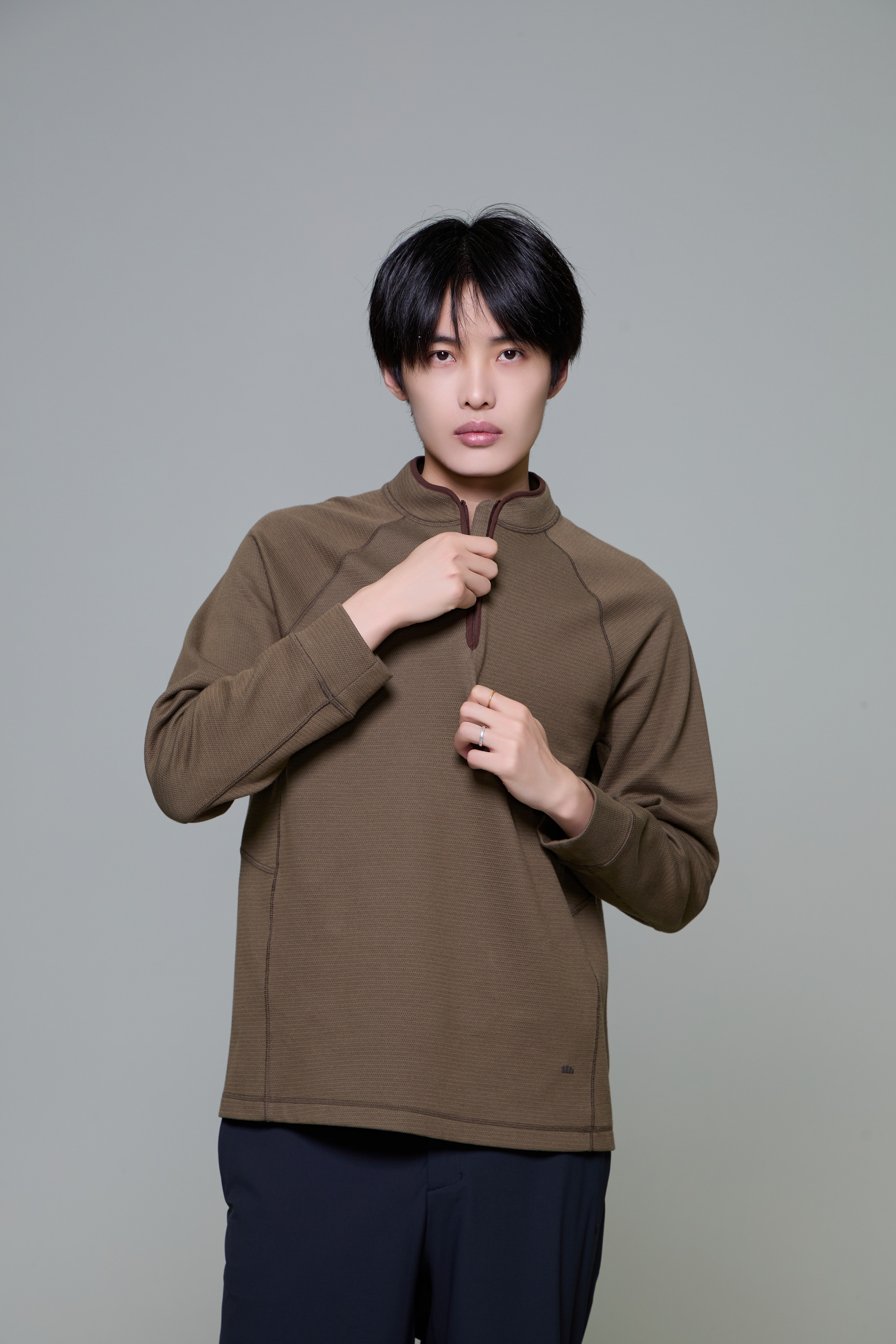 焦下服装模特棚拍