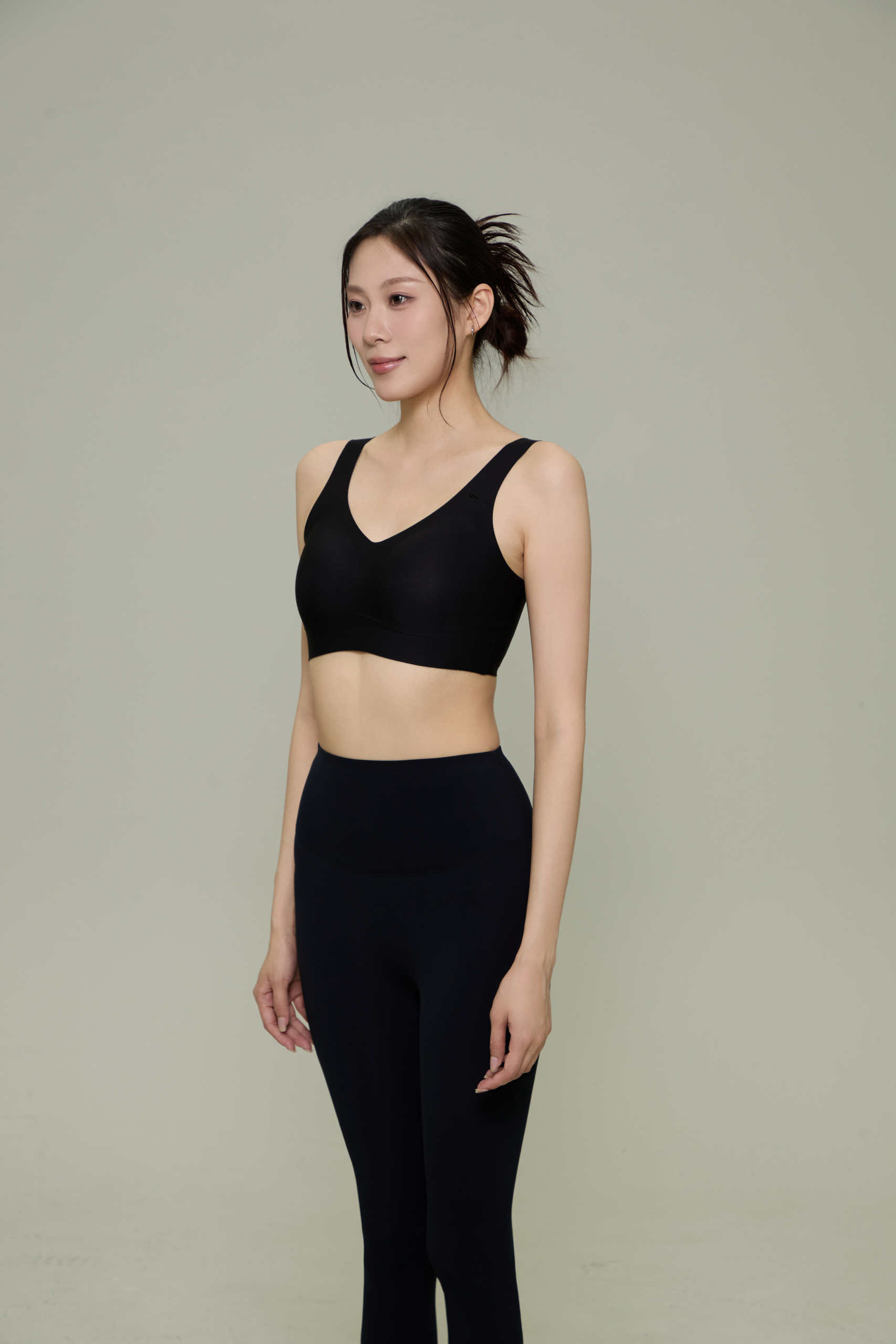 焦下服装模特棚拍