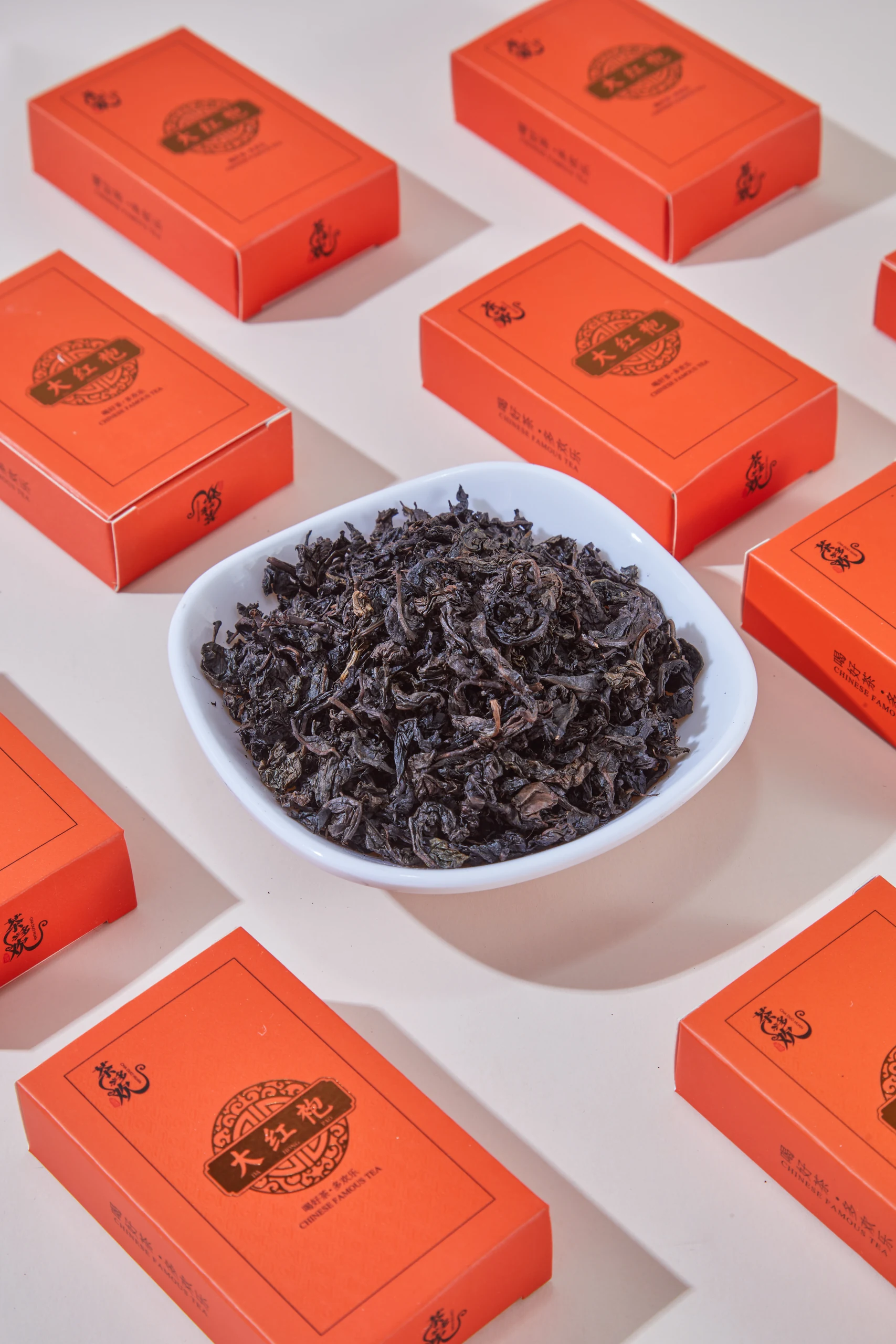 茶叶与橙色包装静物摄影