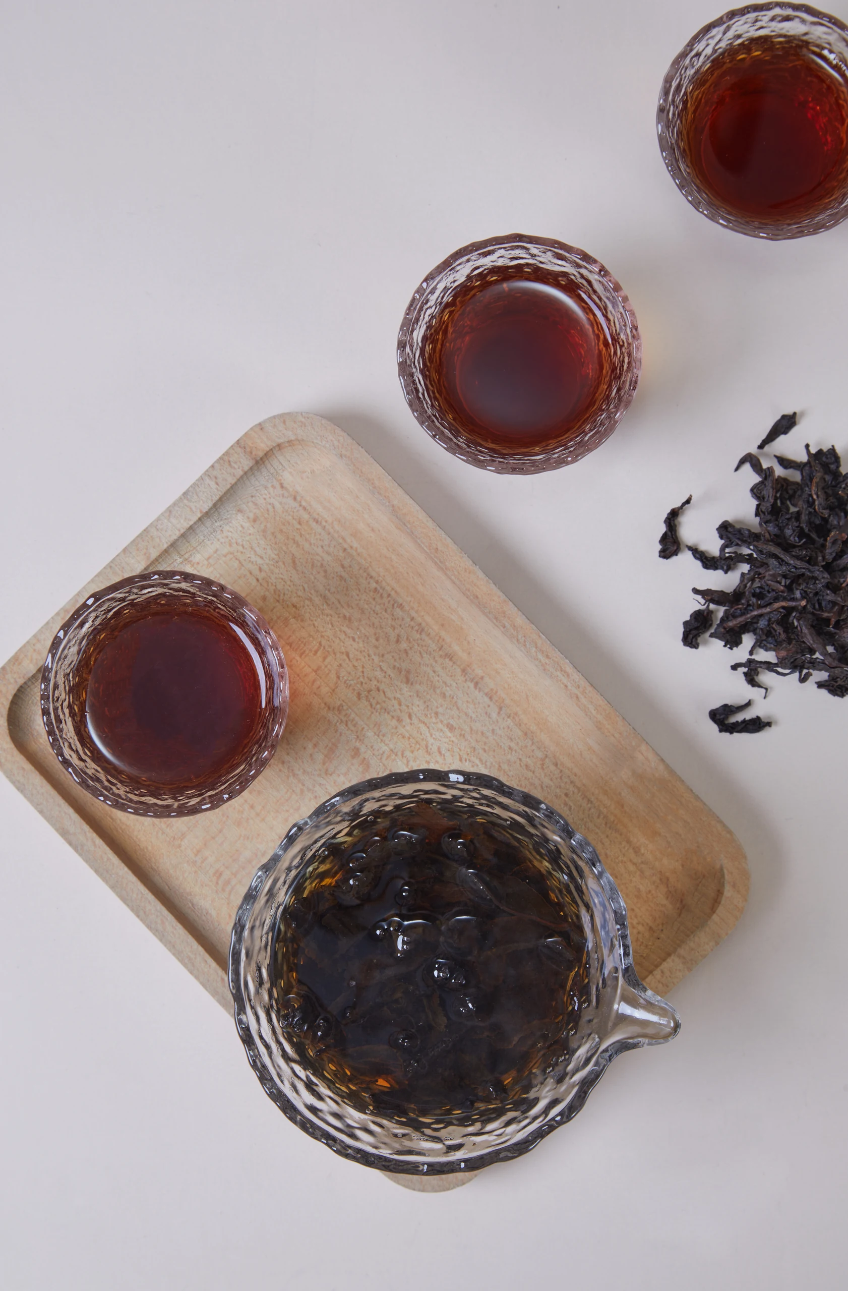茶叶与橙色包装静物摄影