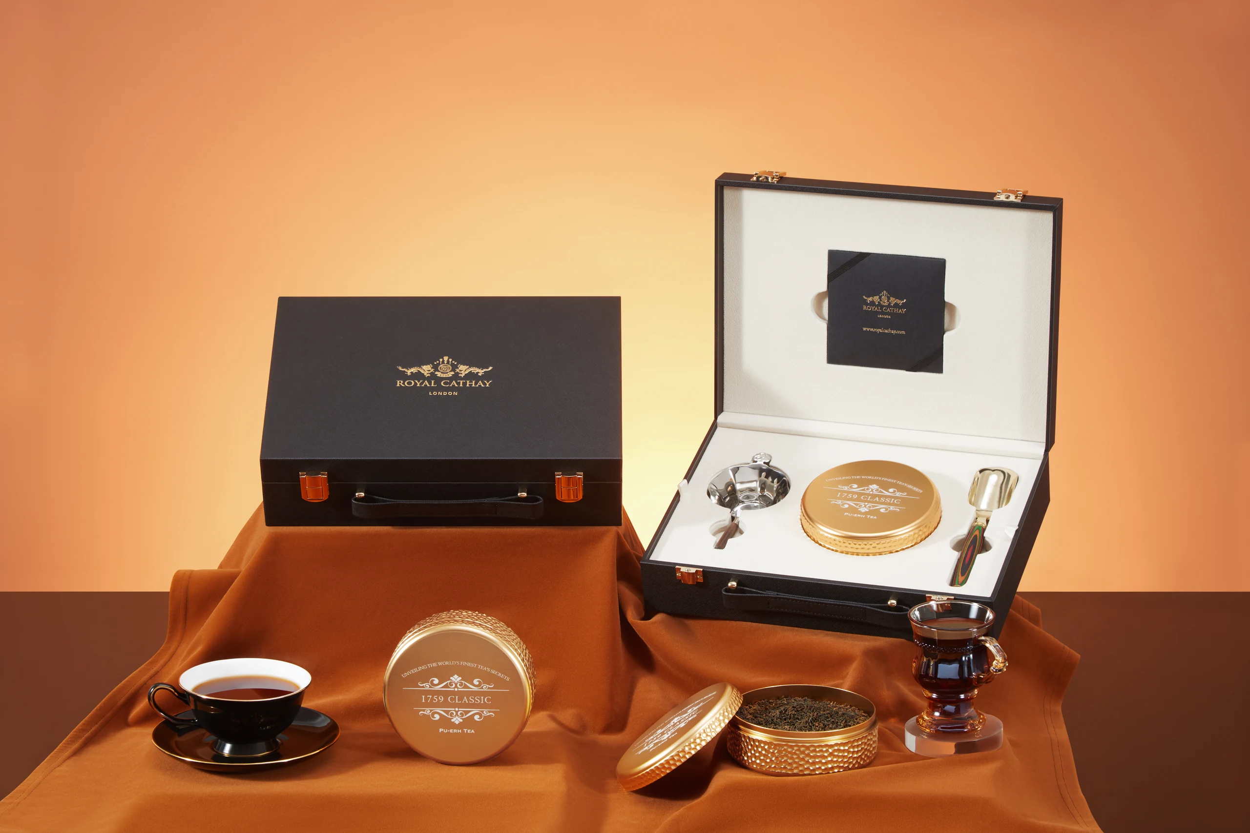 茶叶礼盒与茶具静物摄影