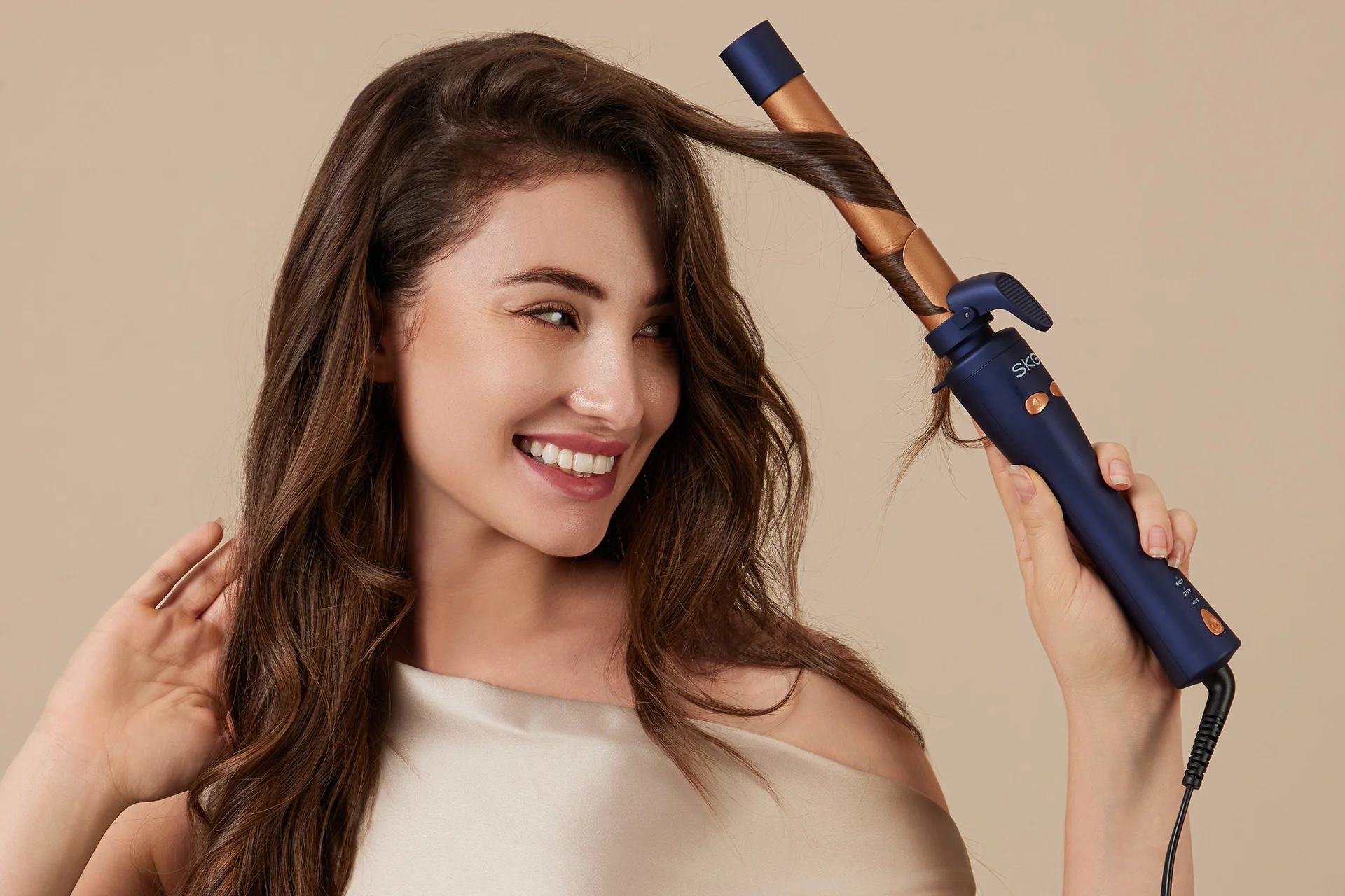 SKG Curling Iron Product Photography | Beauty Appliance Campaign